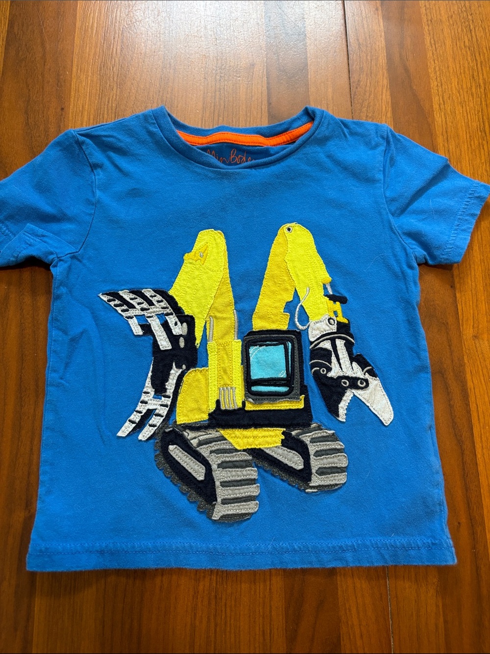 Mini Boden Blue Tee with Yellow Excavator Appliqué, 3-4years